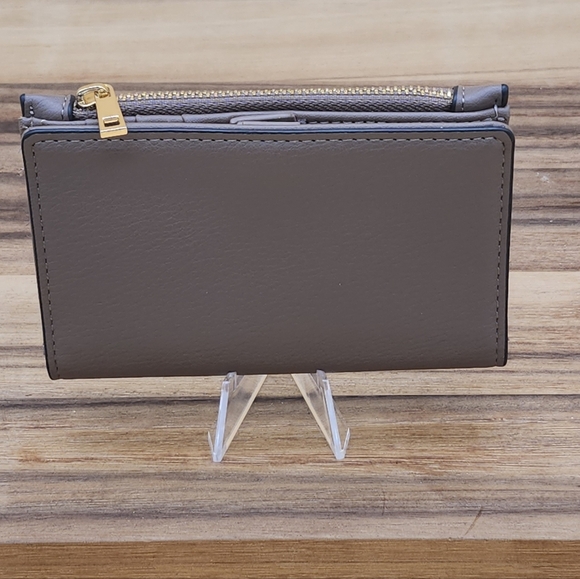 Handbags - Gray Leather Card Holder, Like New